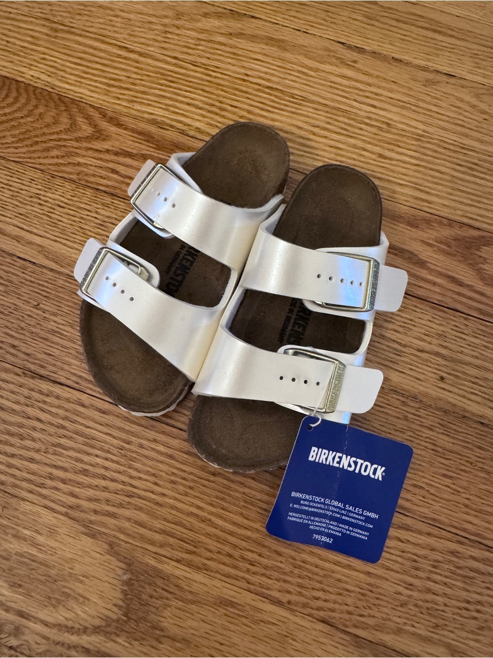 NEW Birkenstock Arizona Double-Strap Sandals - Pearl White Children’s Size 26